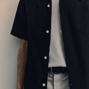 H&M NWOT Linen-Blend Black Short Sleeve Shirt - Regular Fit - Size Large